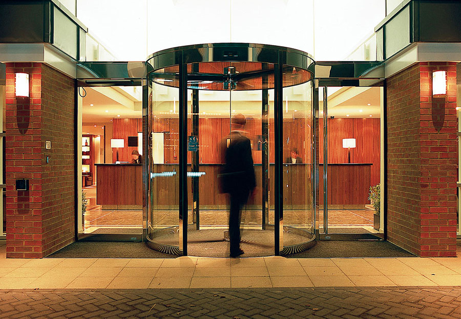 Regency Park Hotel exterior